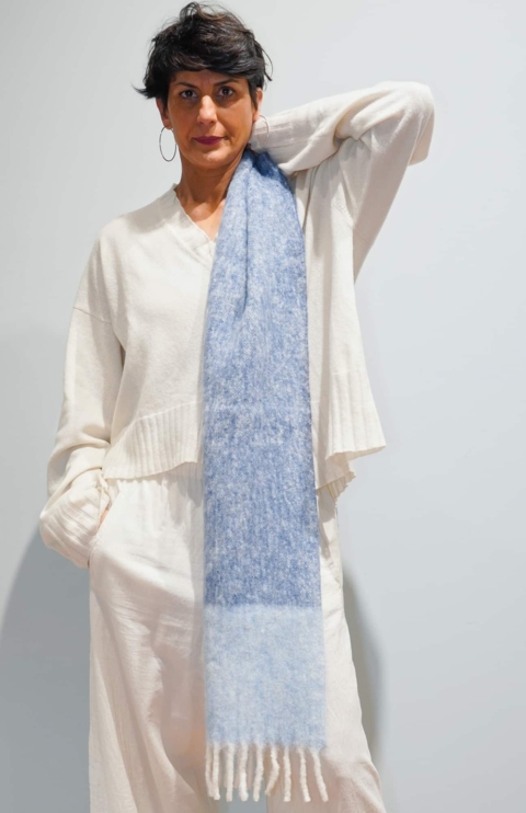 D’ANIELLO – Sciarpone alpaca lana vergine nylon fantasia righe azzurro e celeste